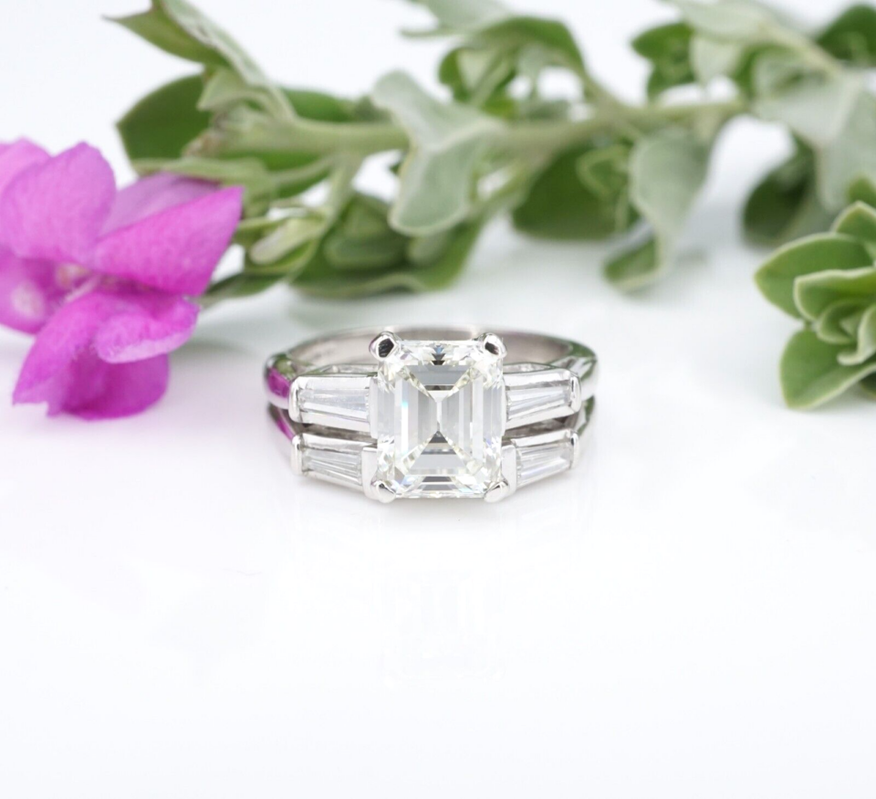 Platinum 2.5ct Emerald Cut Diamond Engagement Bridal Set GIA Sz 5.25, view 3