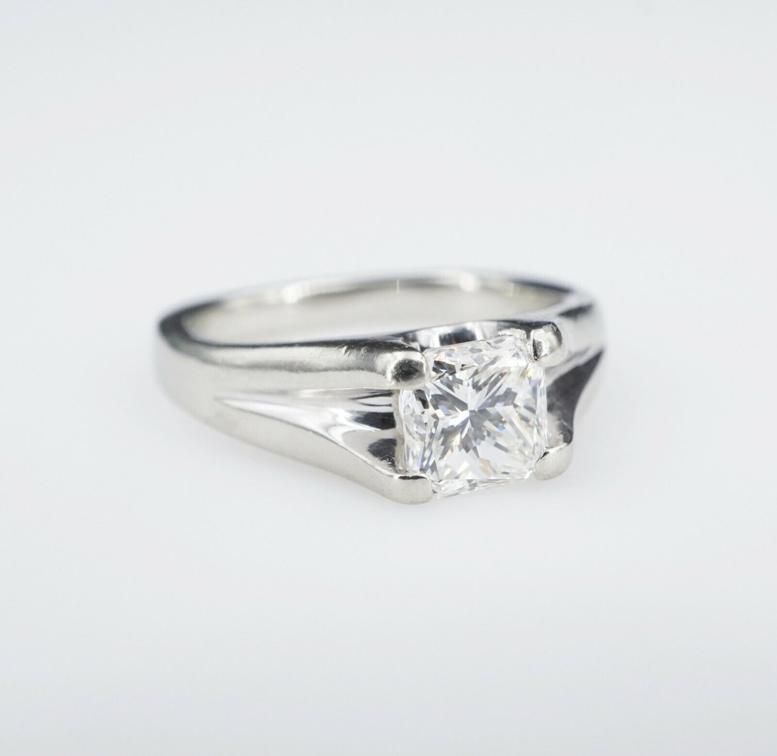 18k Gold 1ct Solitaire Princess Cut Diamond Engagement Ring Sz 5.25, view 5
