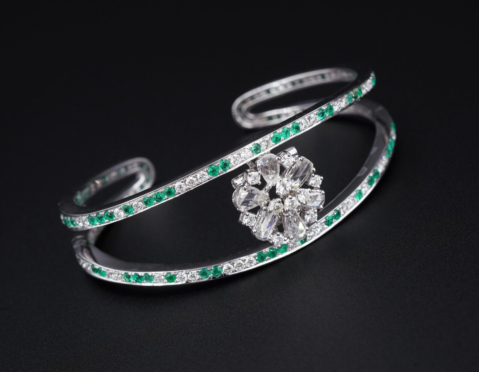 18k White Gold 4.5 carat Diamond Emerald Kick Cuff Bracelet 6.25", view 3
