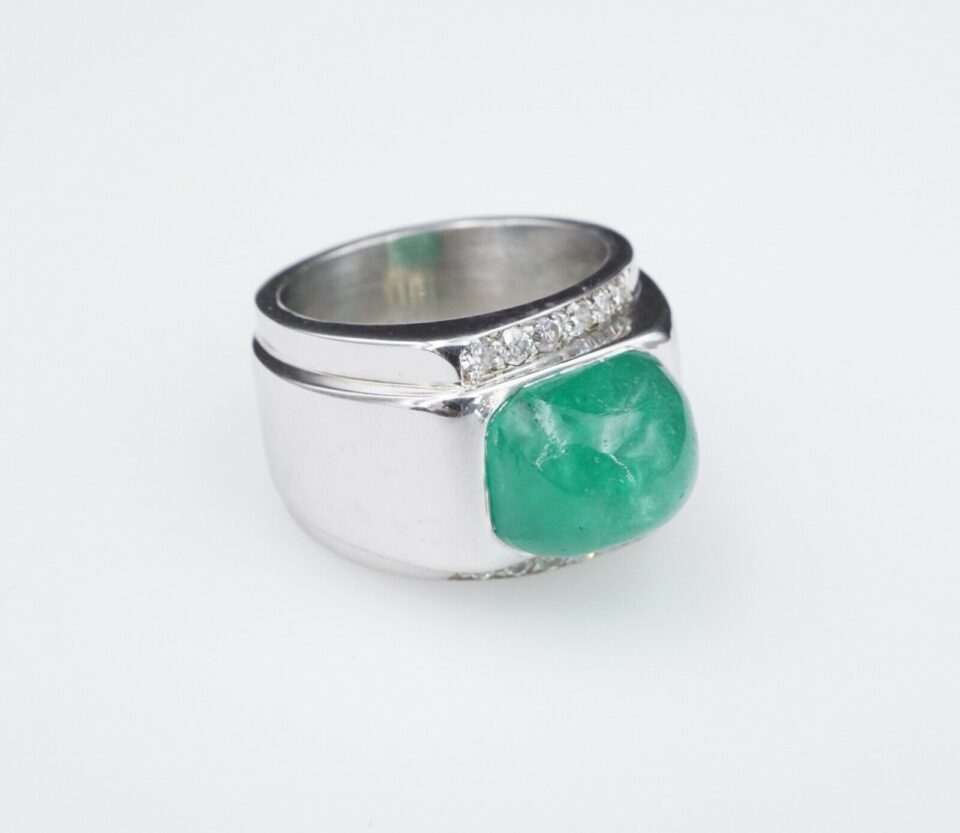 14k White Gold 4ct Diamond Sugarloaf Emerald Wide Band Ring Size 5, view 3