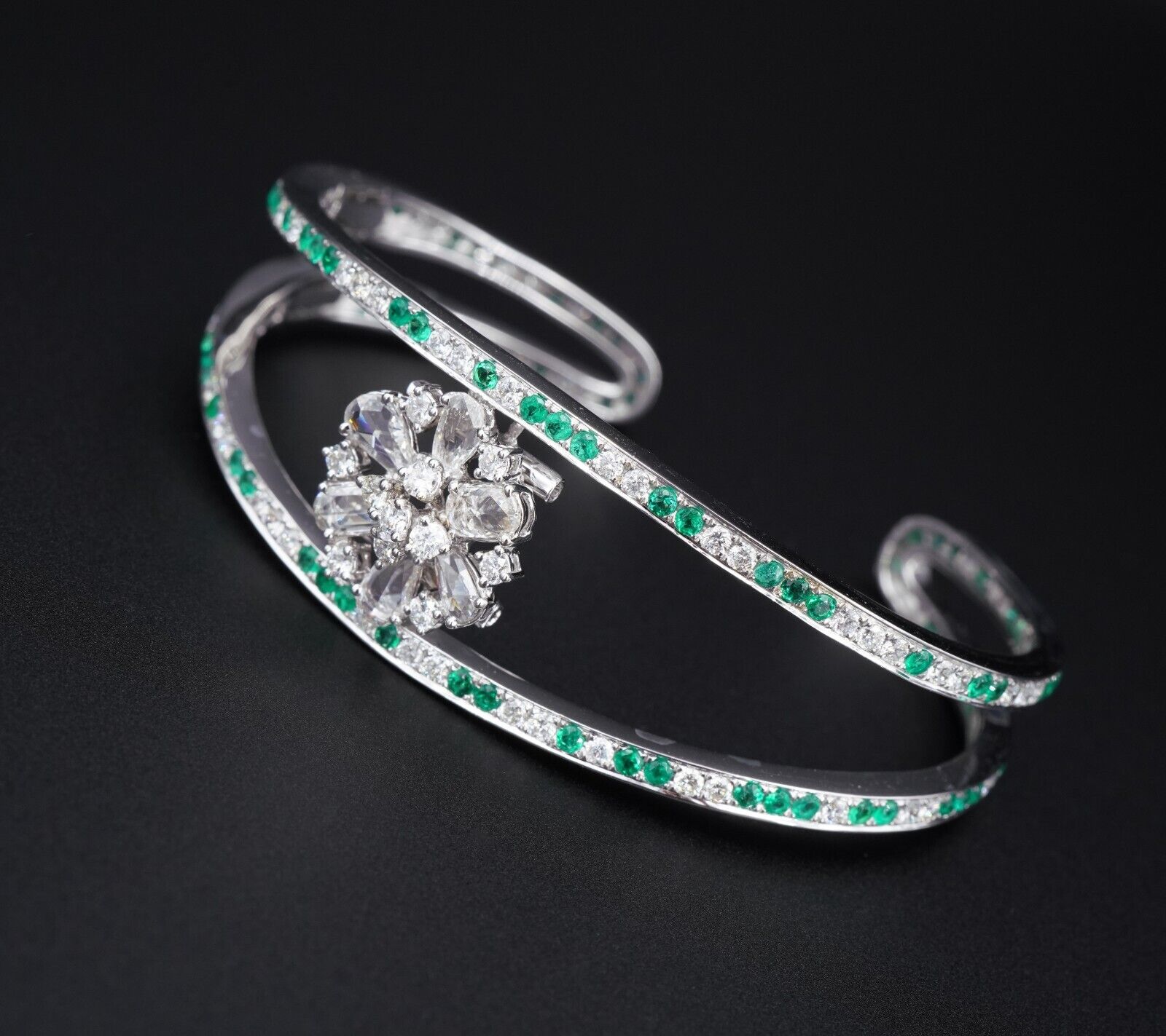 18k White Gold 4.5 carat Diamond Emerald Kick Cuff Bracelet 6.25", view 5