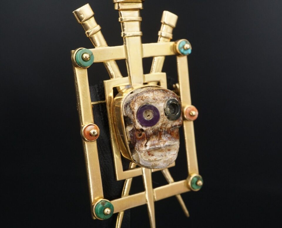Museum Quality Graziella Laffi Skull Artifact Brooch, 18k Gold, Peru