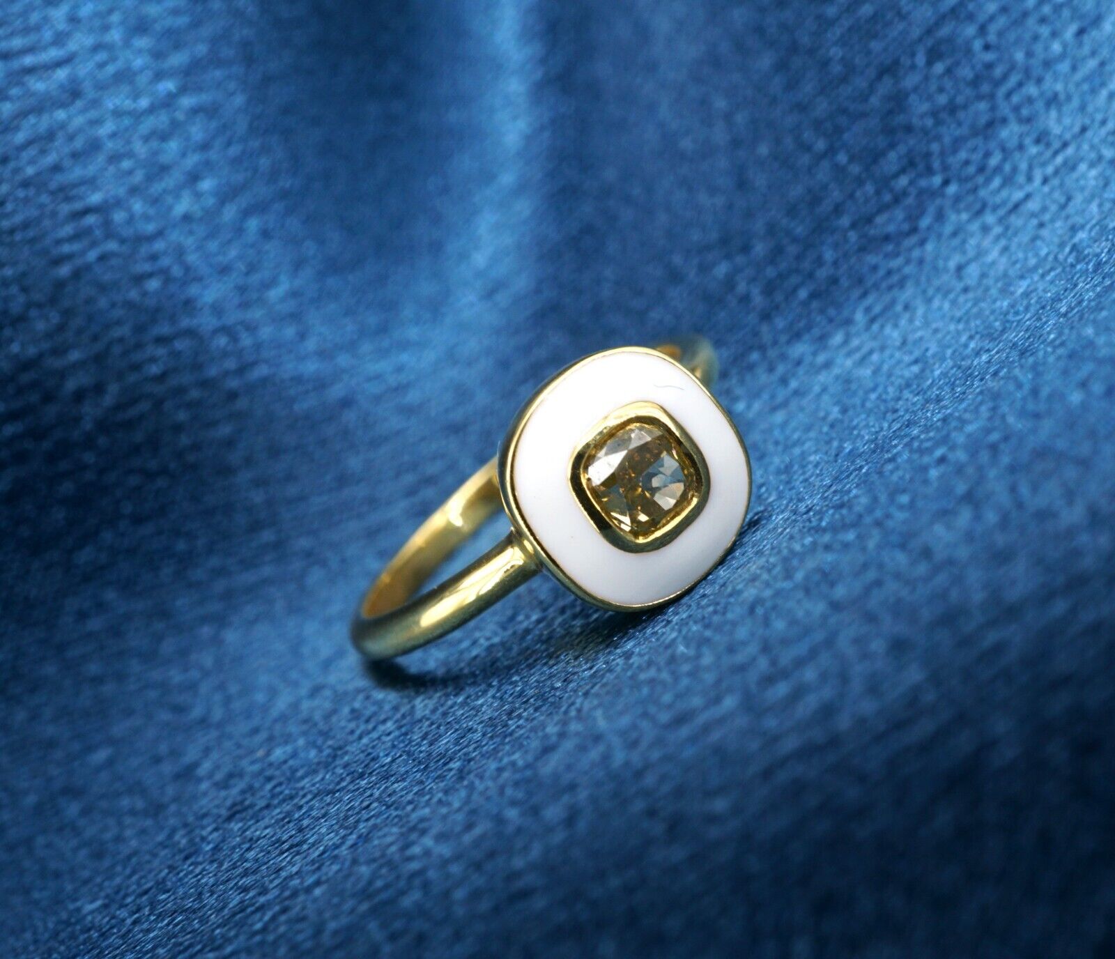 14k Gold Orange Diamond with White Enamel Halo Ring Sz 6.5 Circle Modern, view 1