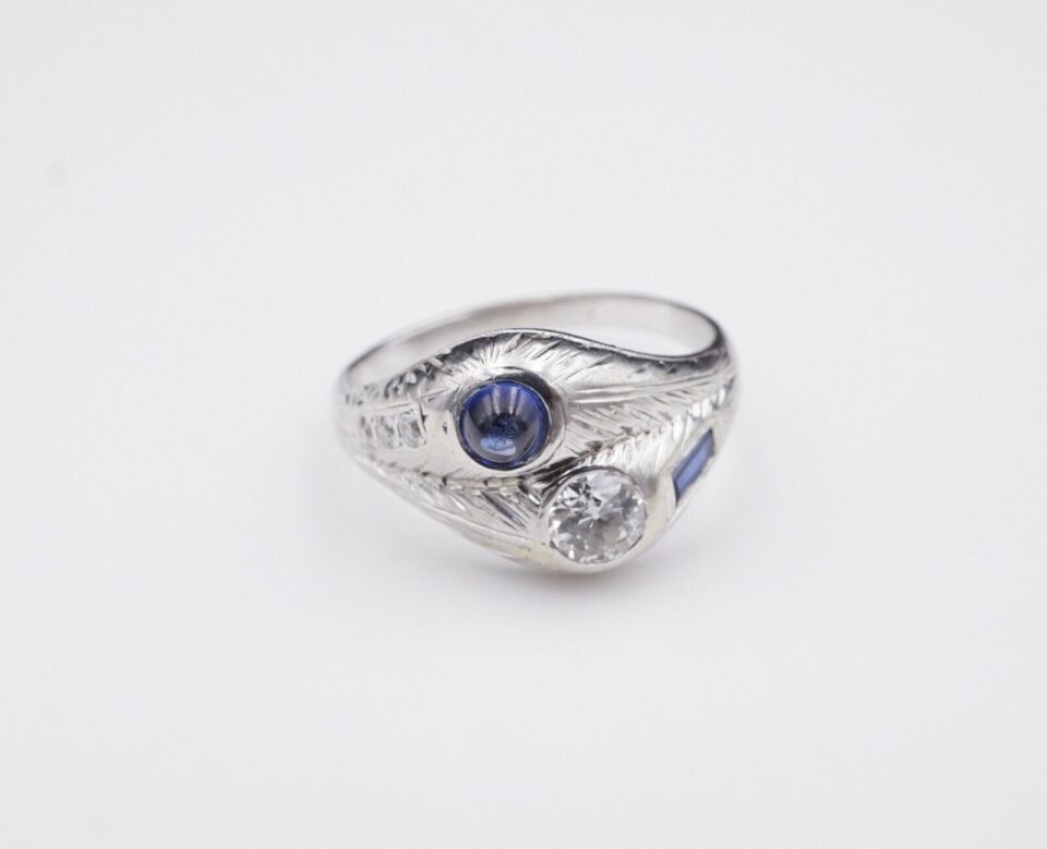 Vintage 18k Ring Sapphire Diamond White Gold 1 carat 1930s Size 7, view 2