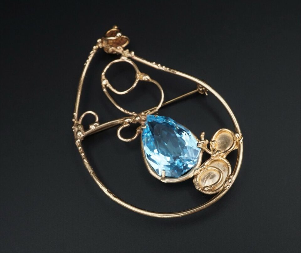 Jean Mahie Blue Topaz Pendant Brooch 9k Yellow Gold OG327