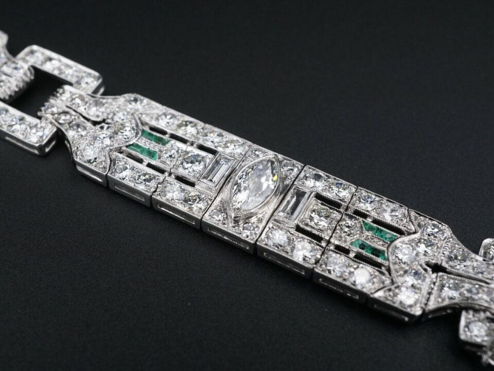 Antique Art Deco Diamond Bracelet Platinum 14 carat Emerald 7.25", view 3