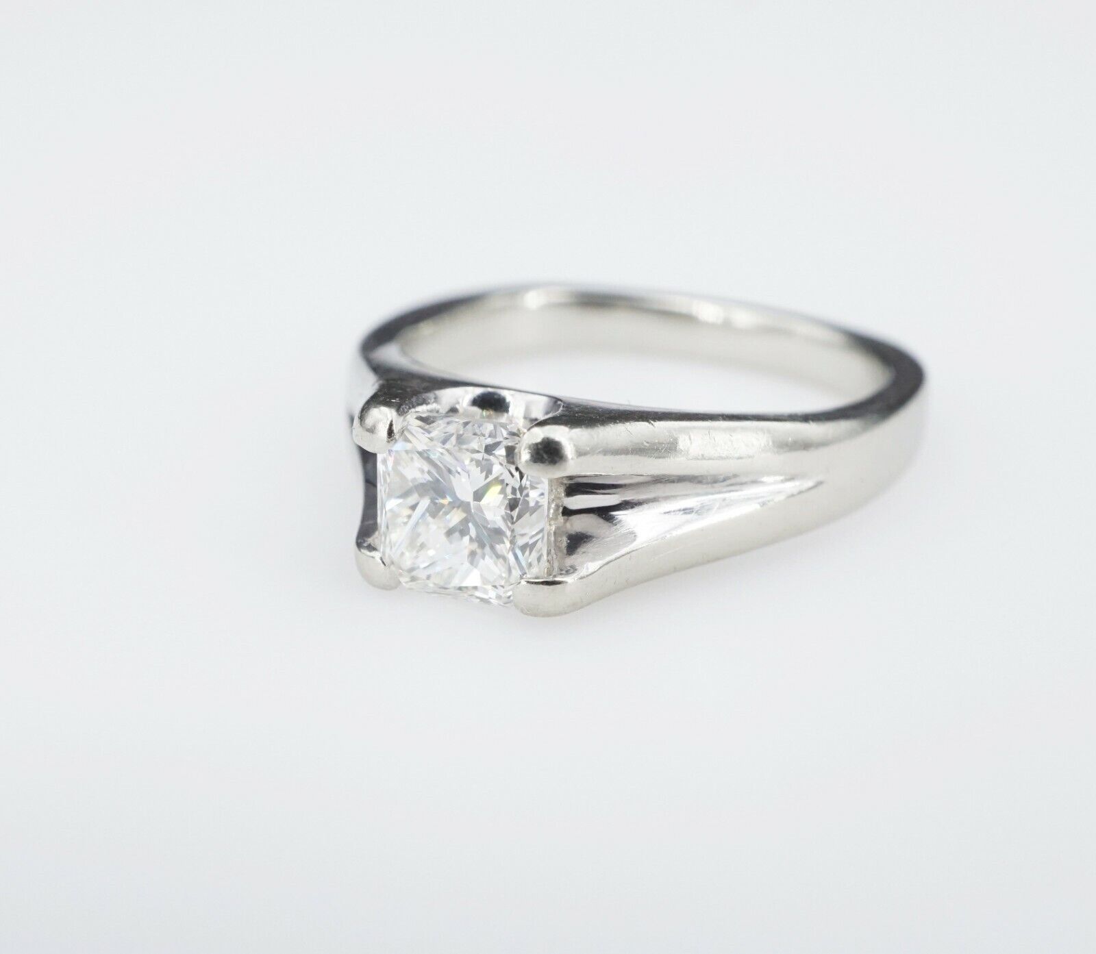 18k Gold 1ct Solitaire Princess Cut Diamond Engagement Ring Sz 5.25, view 4