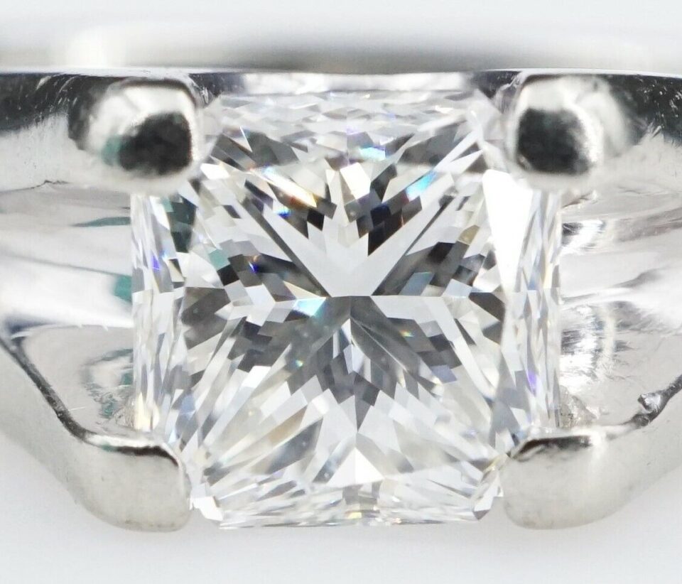 1 Carat Princess Cut Diamond Solitaire Engagement Ring, 18k Gold