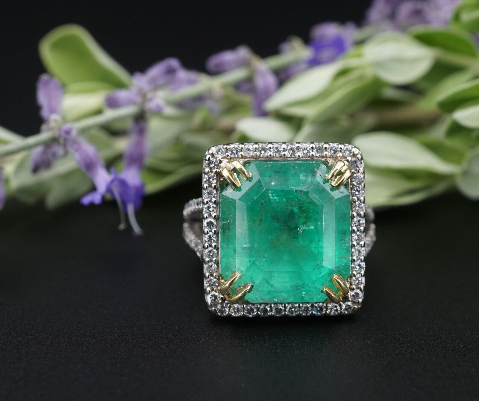 Platinum Natural Emerald Diamond Halo Ring Vintage, view 1