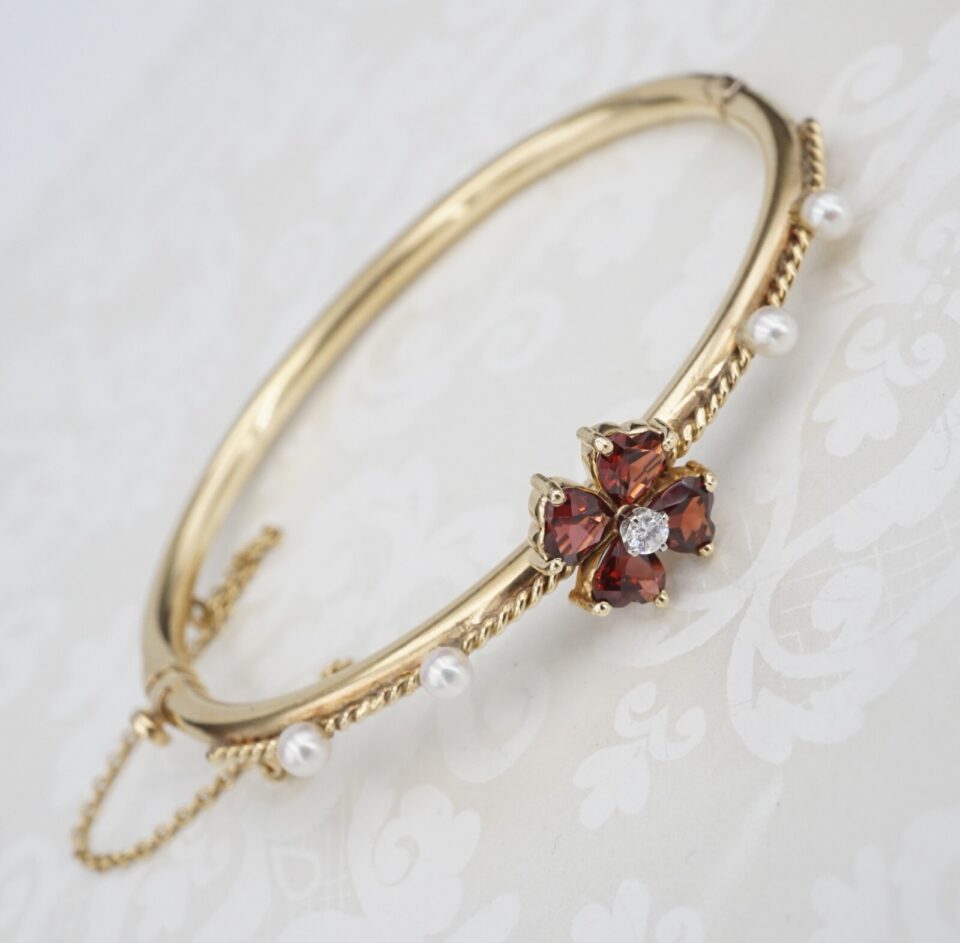 Vintage Diamond Garnet Pearl Hinged Bangle Bracelet 14k Yellow Gold 6.5" BG969