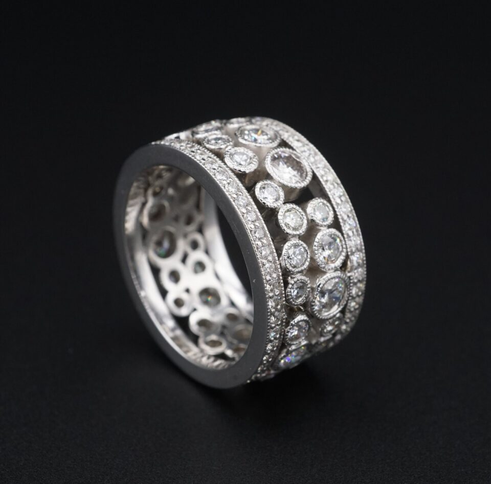 14K Diamond Ring Eternity Anniversary Wide Band White Gold Size 8 RG4643