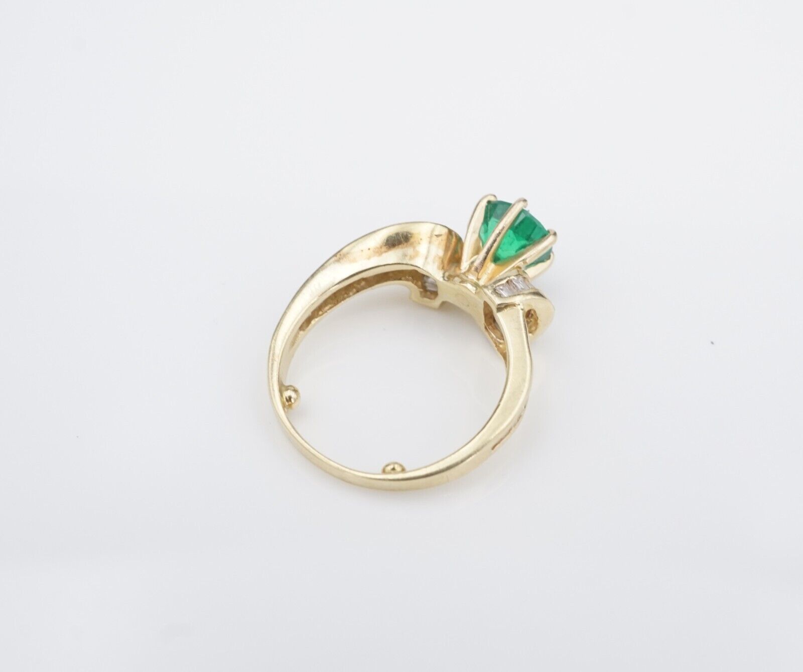 14k Emerald and Diamond Ring Yellow Gold 2 carat Natural Size 6, view 5