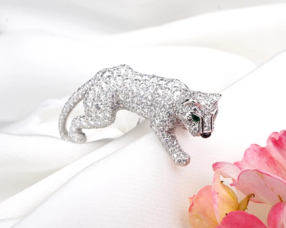 Vintage 18k Panthere De Cartier Diamond Emerald Onyx Walking Panther Ring CO1352