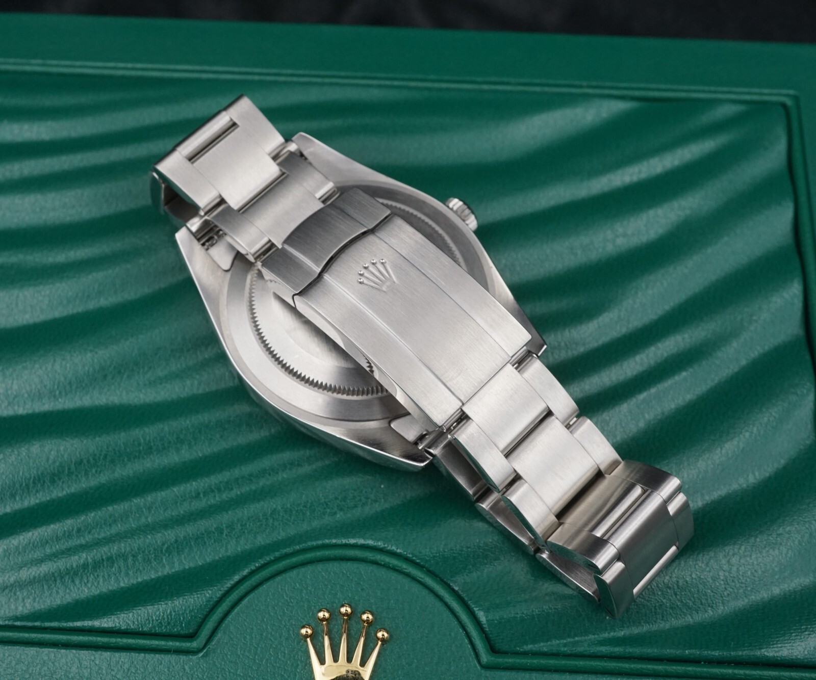 Rolex Oyster Perpetual 114300 39mm 2016 Dark Rhodium Dial Box Card, view 4