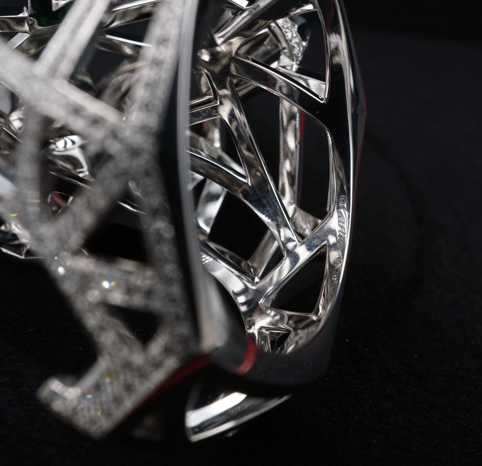 Cartier Panthère de Cartier 18k White Gold Diamond Ring Size 65 w/ Box, view 10