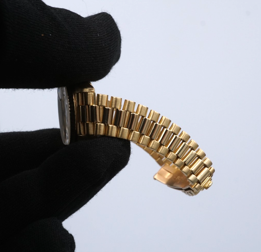 Ladies Rolex 18k Yellow Gold Diamond Dial Watch 69178 26mm 1991 Warranty, view 6