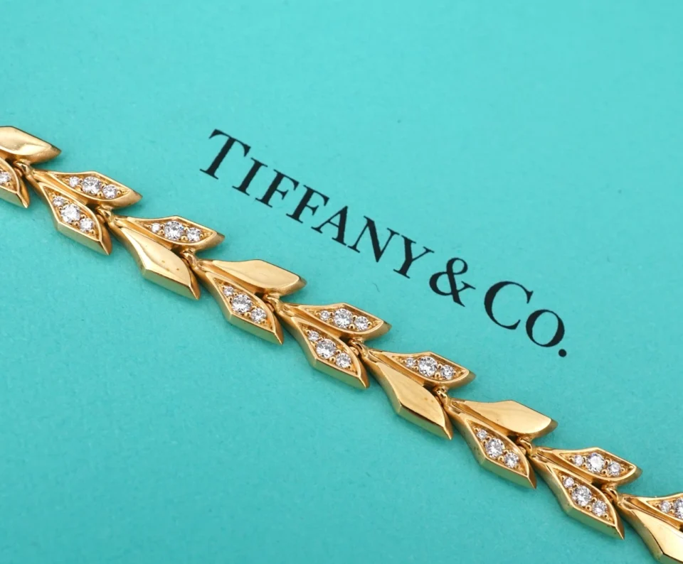 Tiffany & Co. Vine East West Pendant 18k Rose Gold Diamonds Box NG1907