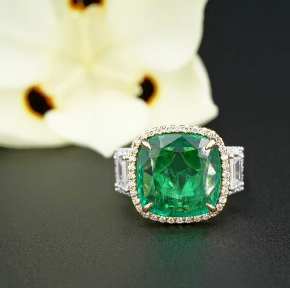 18k Gold 8.3ct Natural Emerald Diamond Halo Cocktail Ring Size 6 AGL Cert RG5079
