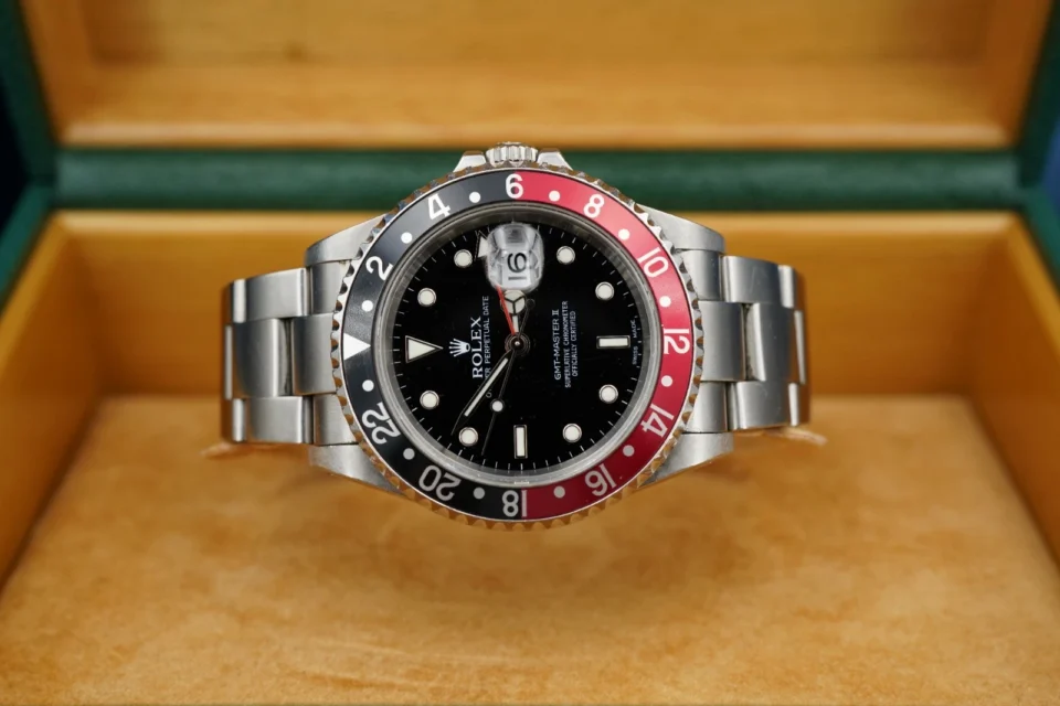 2002 Rolex Coke GMT-Master II 16710 40mm Oyster Full Set Box Papers, view 2