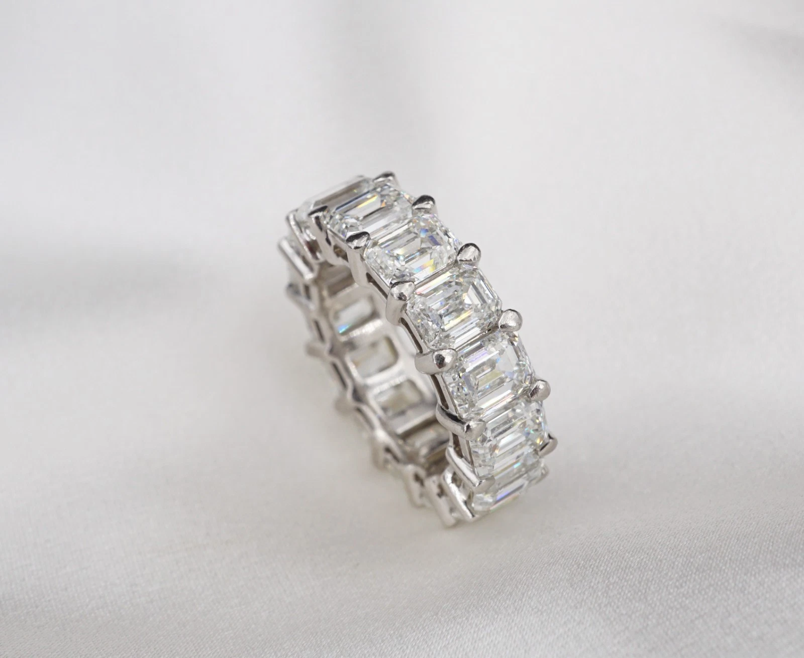 Platinum 9 ctw Emerald Cut Diamond Eternity Band Ring Size 4 GIA G VS, view 6