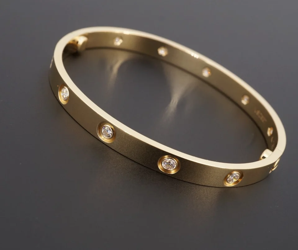 Cartier 10 Diamond Love Bracelet 18k Yellow Gold Size 17 w Box BG1059