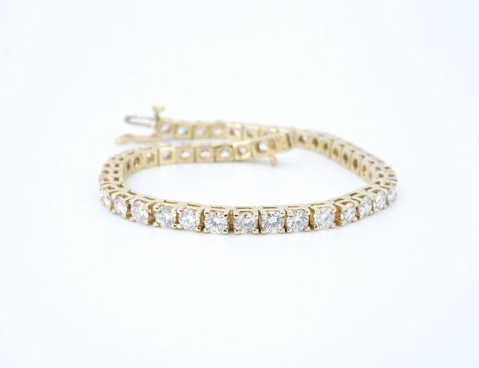 14k Diamond Tennis Bracelet Yellow Gold Natural 7 cttw 7" Classic, view 3