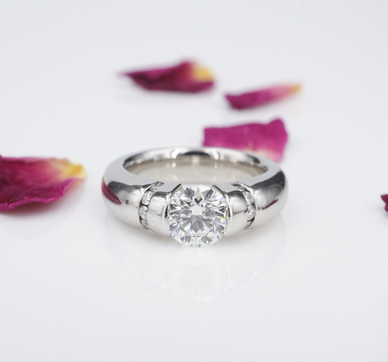 Gelin Abaci Natural Diamond Engagement Ring Platinum Sz 4.5 GIA G VVS1, view 1