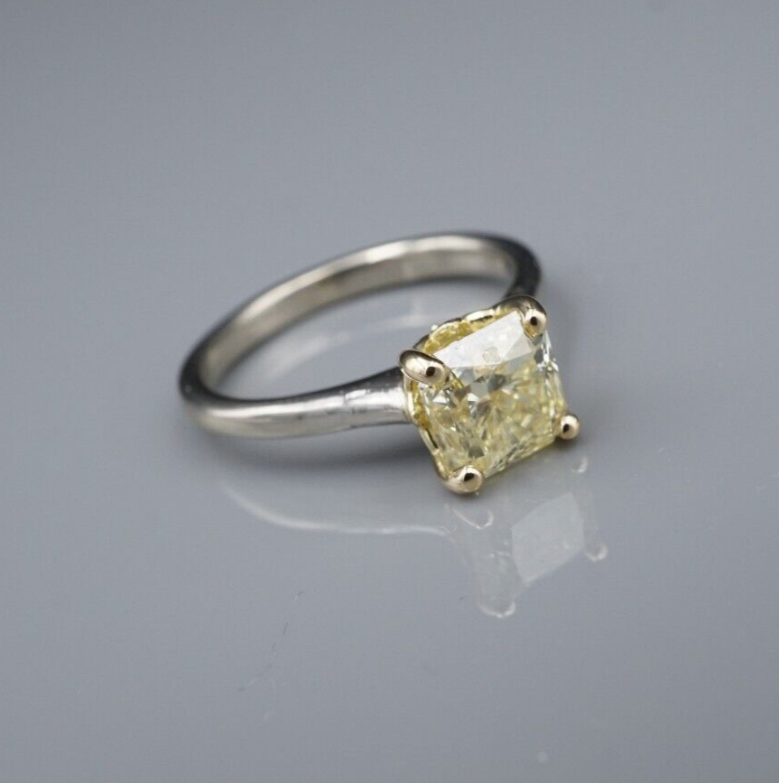 GIA Fancy Yellow Diamond Engagement Ring 18k Gold 2.3 carat Size 7 New, view 2