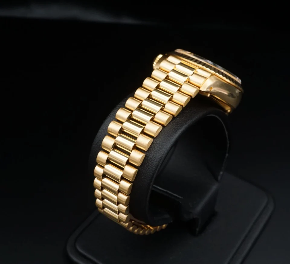 1981 Ladies Rolex President 18k Yellow Gold 26mm 6917 Lapis Dial Warranty, view 2