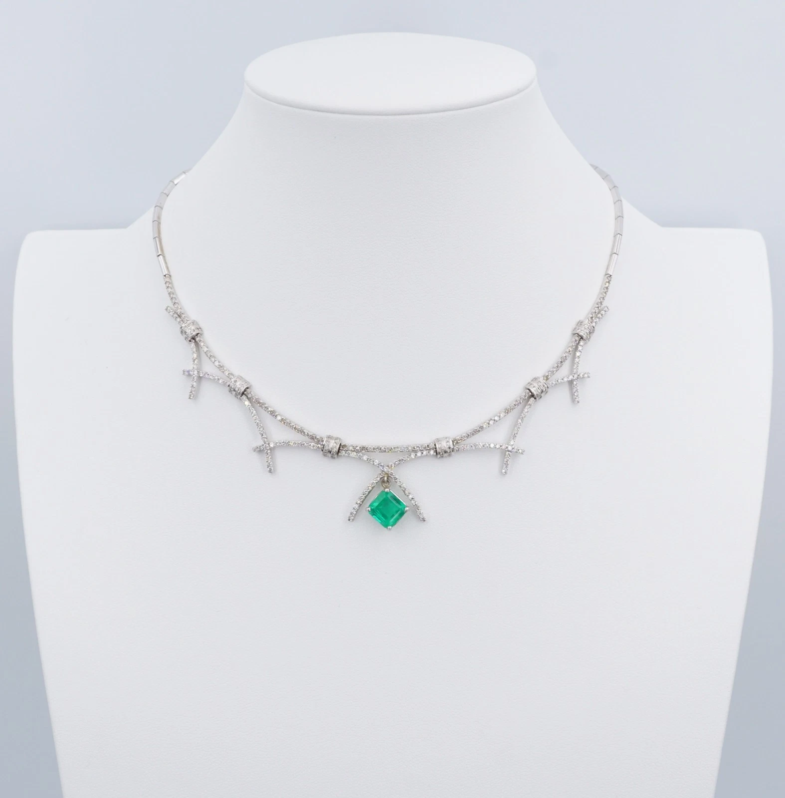 Vintage 2.5ct Colombian Emerald Diamond Bib Necklace 14k White Gold 16", view 5