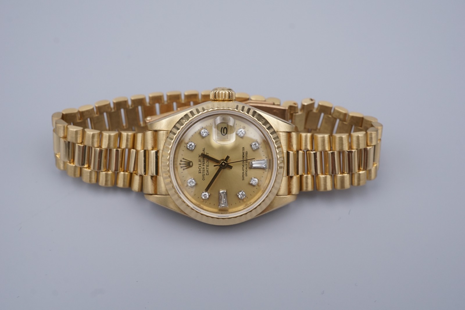 Ladies Rolex 18k Yellow Gold Diamond Dial Watch 69178 26mm 1991 Warranty, view 3