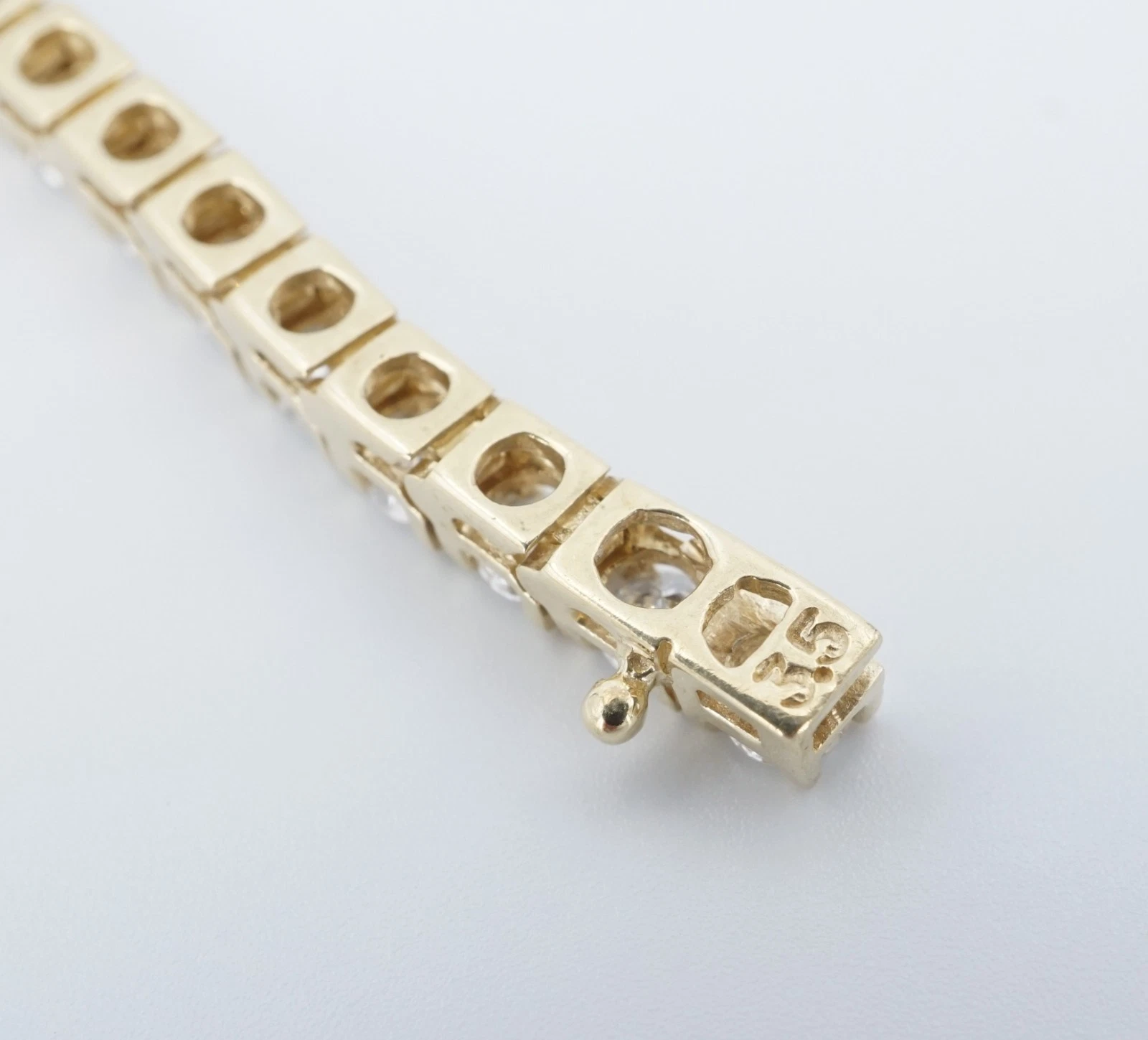 14k Diamond Tennis Bracelet Yellow Gold Natural 7 cttw 7" Classic, view 6