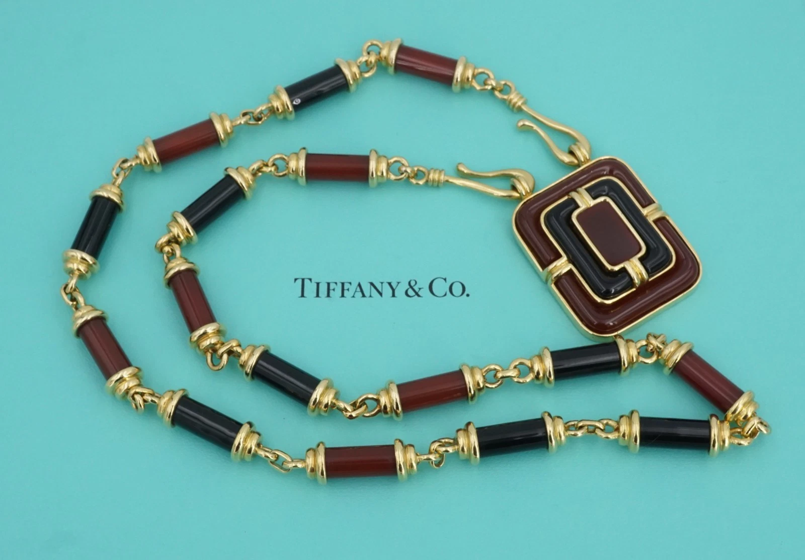 Tiffany Co 18k Carved Carnelian Onyx Inlay Pendant Necklace 28" Rare, view 4