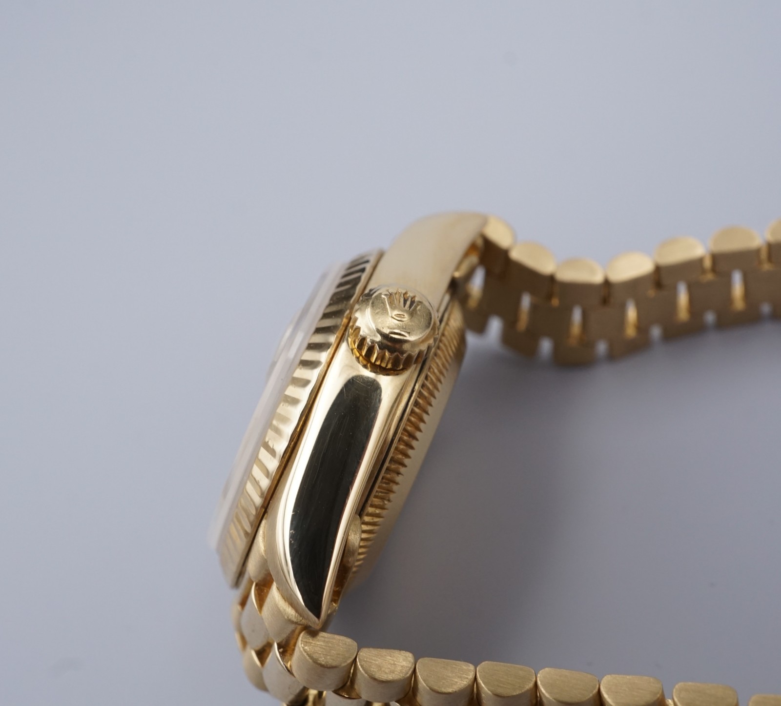 Ladies Rolex 18k Yellow Gold Diamond Dial Watch 69178 26mm 1991 Warranty, view 5