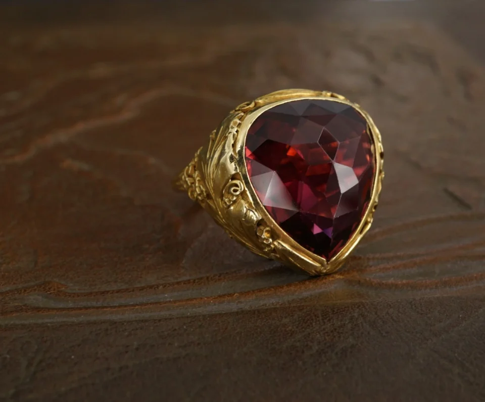 12ct Rubellite Tourmaline Cocktail Ring 18k Yellow Gold Size 7.5 Estate, view 3