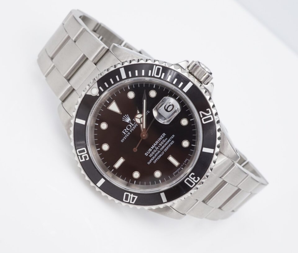 Vintage 1996 Rolex Submariner Date 16610 Black Dial 40mm Warranty W1178
