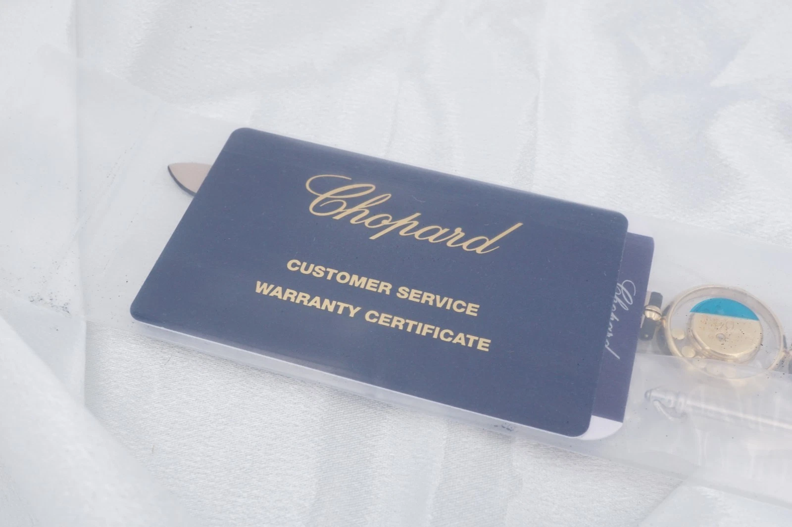 Chopard Happy Diamonds 18k Gold Watch 24mm 5 Floating Diamonds w/Box 4097, view 3