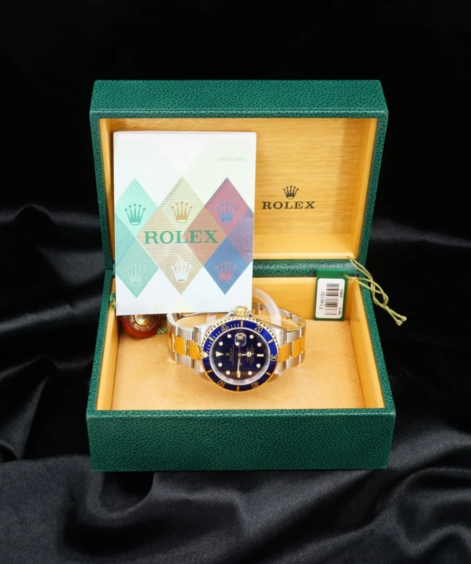 2004 Rolex Submariner 18k SS Date 16613 Blue Dial 40mm Full Set Box Papers W1407