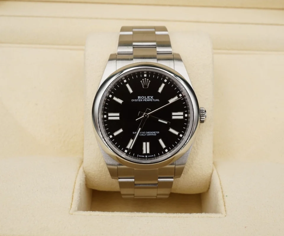 Rolex Oyster Perpetual 41mm 124300 2024 Stainless Black Box Card, view 3