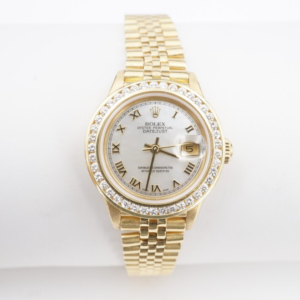 Ladies Rolex 18k Gold Diamond Watch 69178 MOP Roman 26mm Papers 1985 W1143