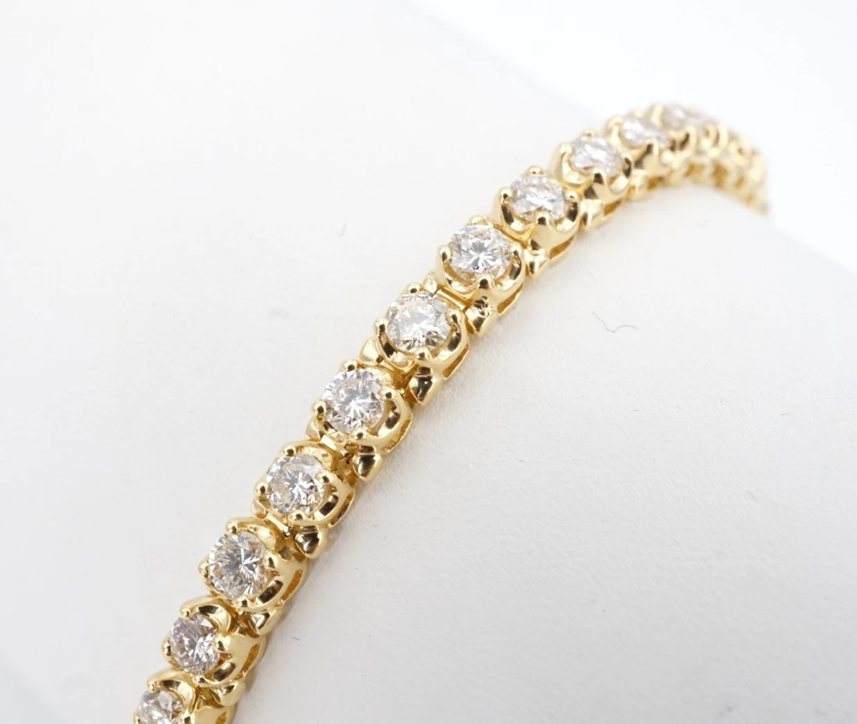 Classic 14k Natural Diamond Tennis Bracelet Yellow Gold 6ctw 6.75", view 3