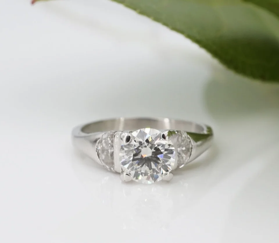 Vintage Diamond Engagement Ring Platinum 1.7ctw 3 Stone Sz 6.25 H VS2 GIA RG5208