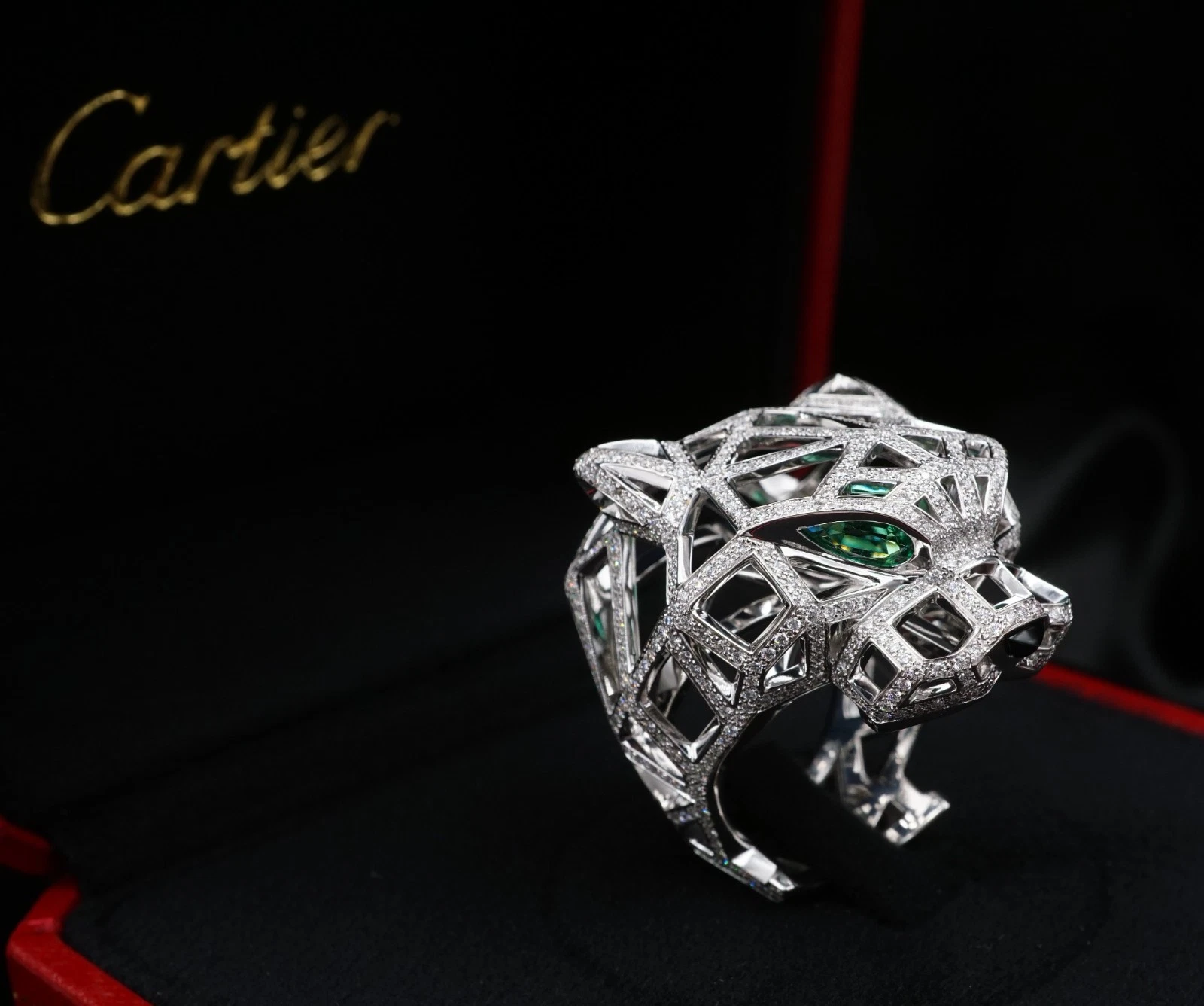 Cartier Panthère de Cartier 18k White Gold Diamond Ring Size 65 w/ Box, view 4