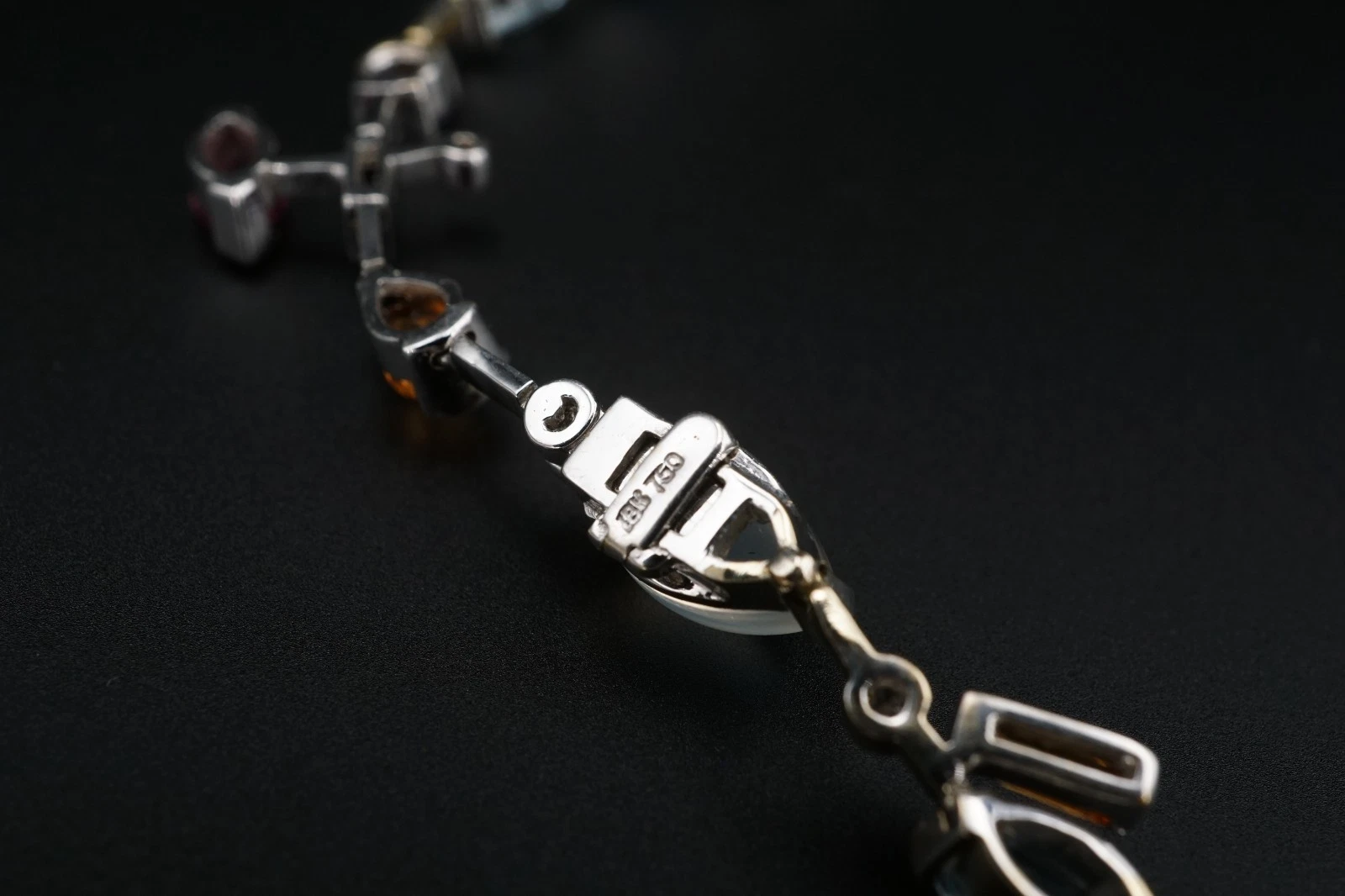 18k Meli Melo Multi-Gem Station Necklace Moonstone Diamond White Gold, view 8
