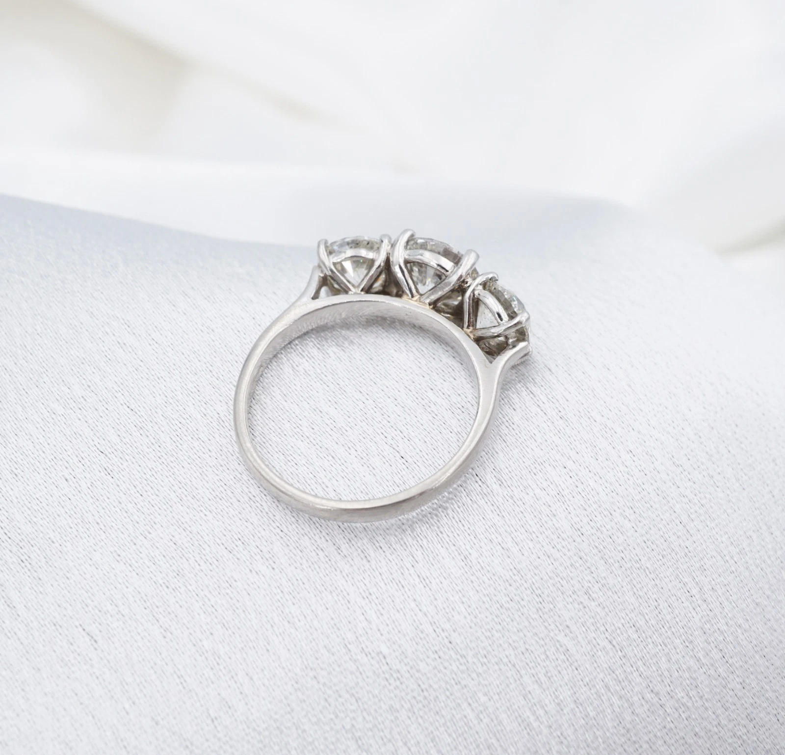 Vintage Natural Diamond 3.4cttw Engagement Ring Sz 7.25 Platinum 3 Stone, view 6