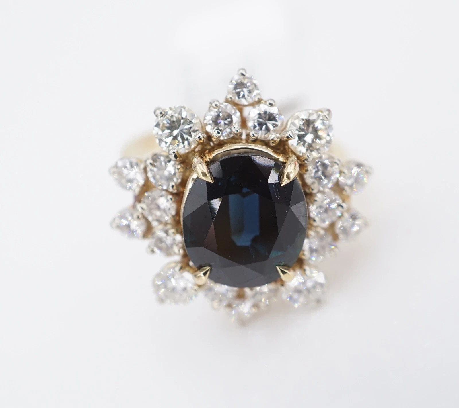 Vintage Sapphire Diamond Halo Ring Natural Blue 18k Yellow Gold 6.5 ctw, view 5