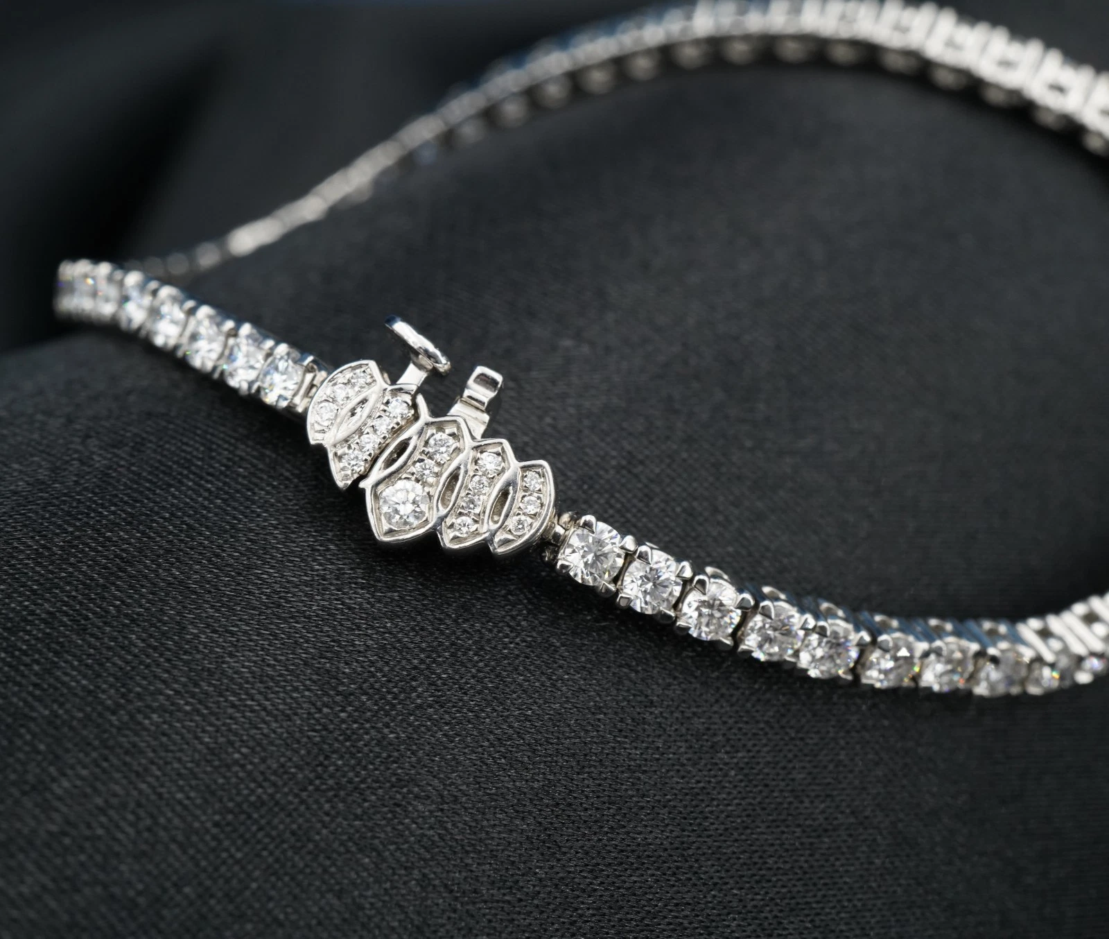 Kwiat Platinum Diamond Tennis Bracelet Natural 4 ctw 7" Designer Cert Box, view 5