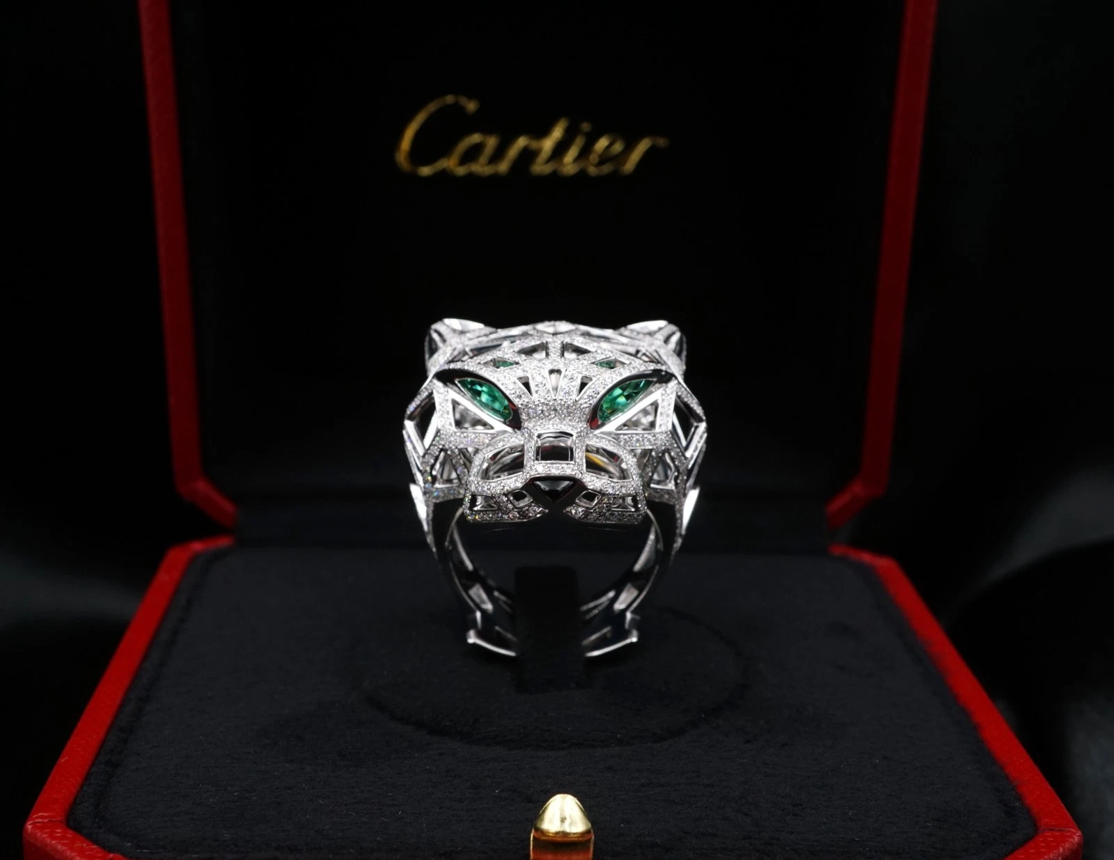 Cartier Panthère de Cartier 18k White Gold Diamond Ring Size 65 w/ Box, view 11