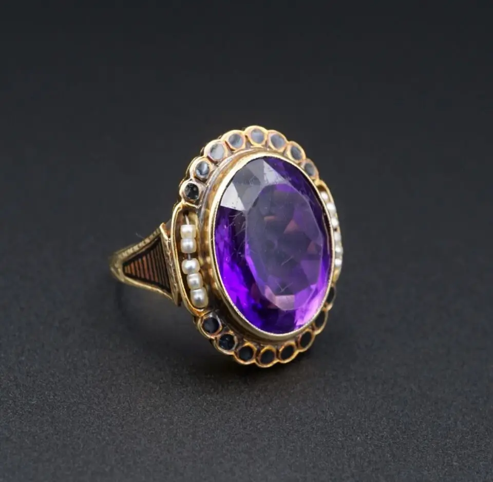 Antique Amethyst, Pearl and Enamel Ring, 18k Yellow Gold, view 2