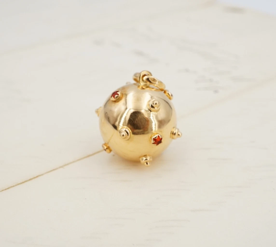 Mid-Century Sputnik Charm Pendant, 18k Yellow Gold, view 1